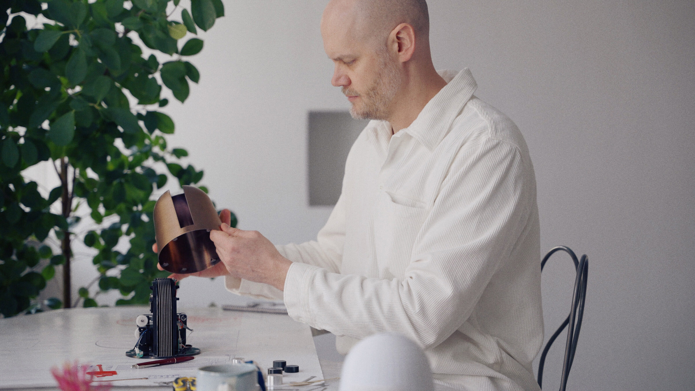 https://www.klong.se/pub_docs/files/Gustav-studio.jpg