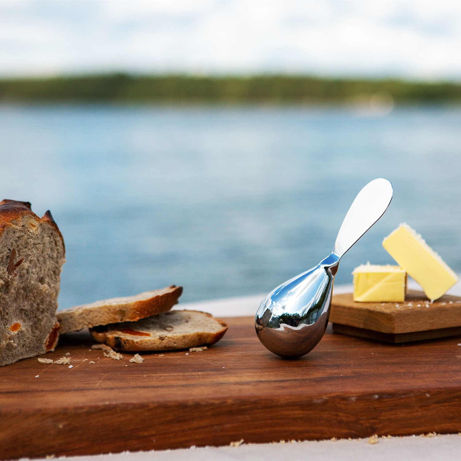 https://www.klong.se/pub_docs/files/Tilt-Steel-Cutlery-Square-5.jpg